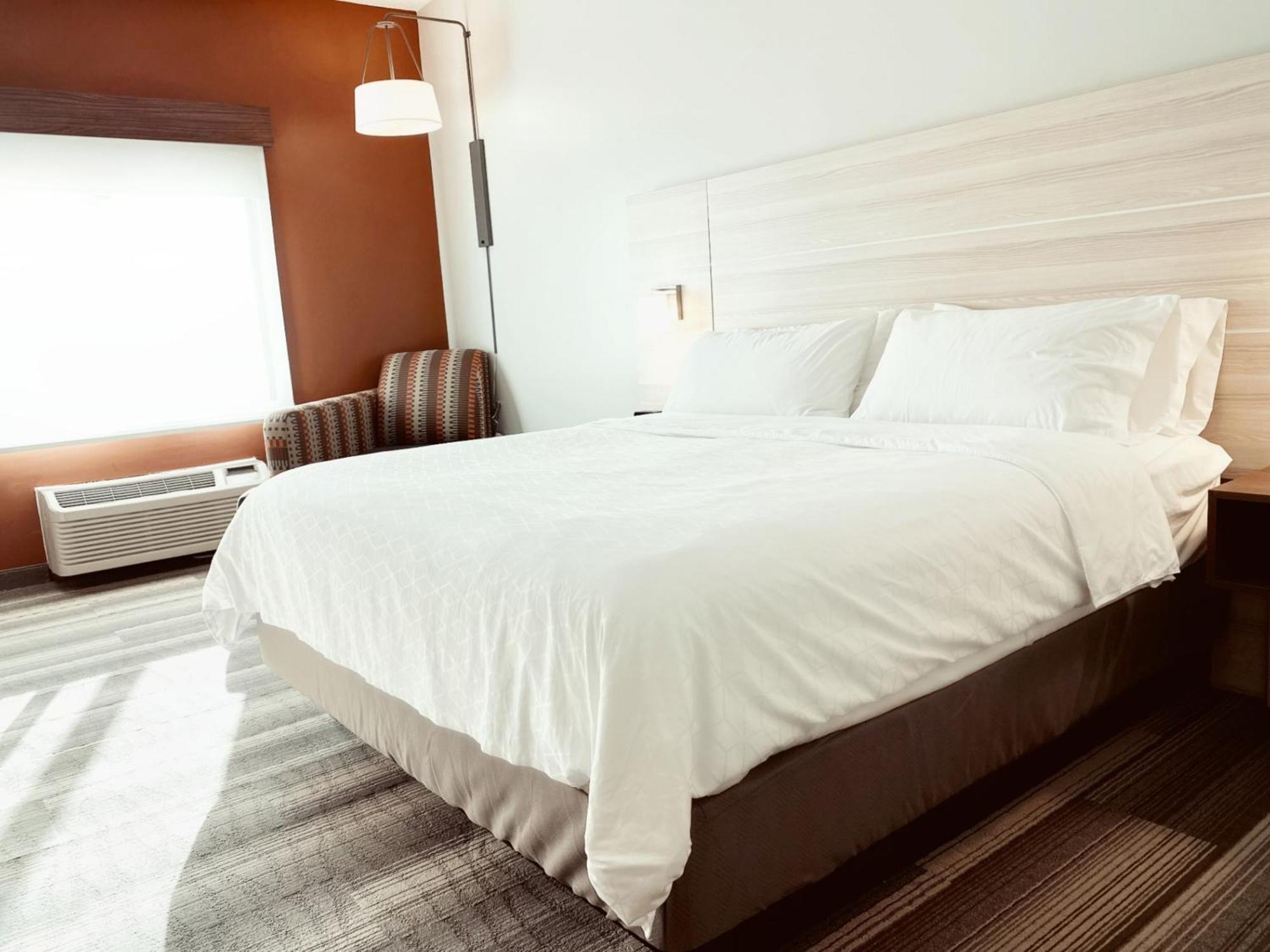 Holiday Inn Express & Suites La Porte By Ihg Экстерьер фото